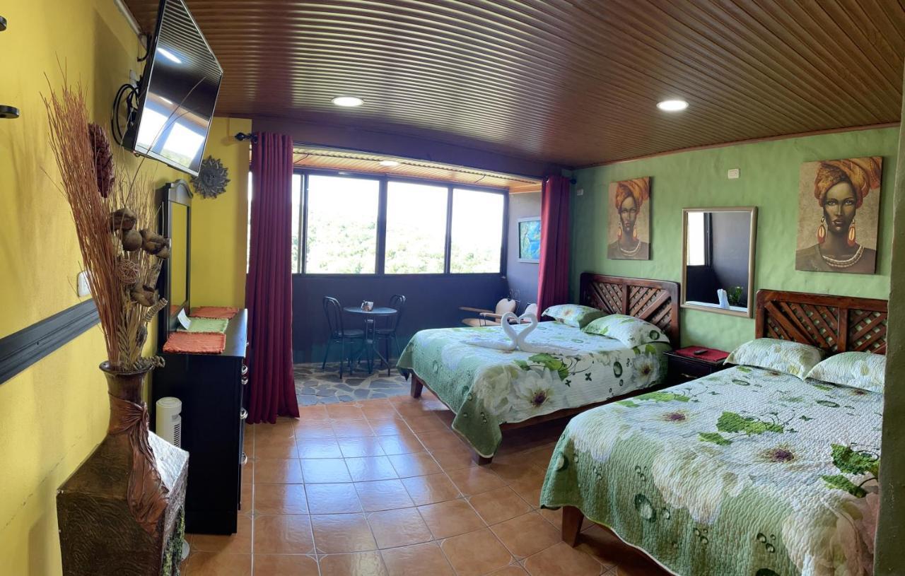 Cabinas Vista Al Golfo Monteverde Ngoại thất bức ảnh