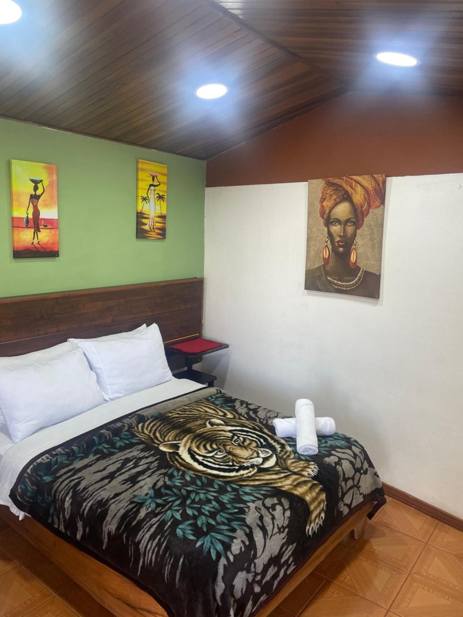 Cabinas Vista Al Golfo Monteverde Ngoại thất bức ảnh