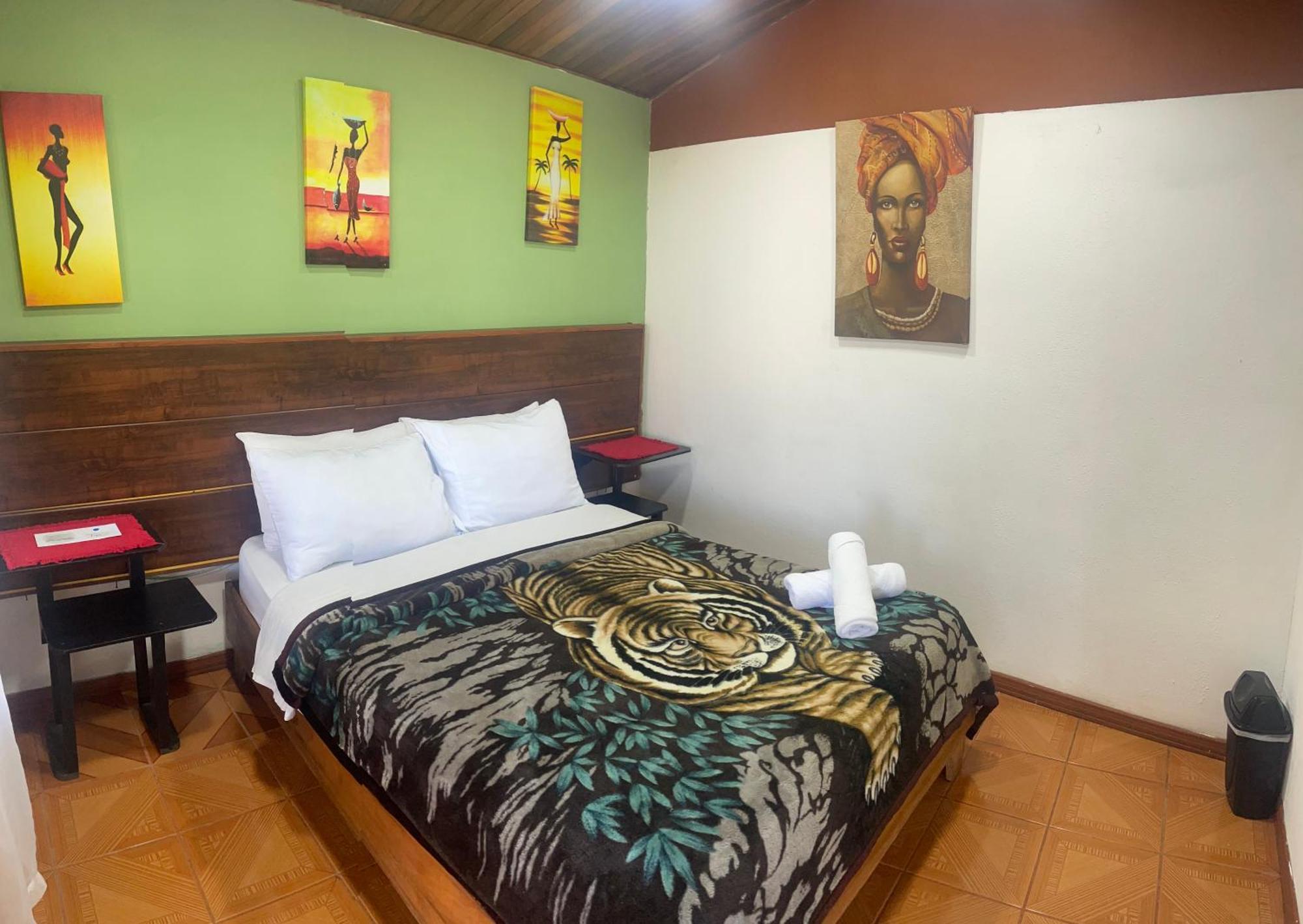 Cabinas Vista Al Golfo Monteverde Ngoại thất bức ảnh