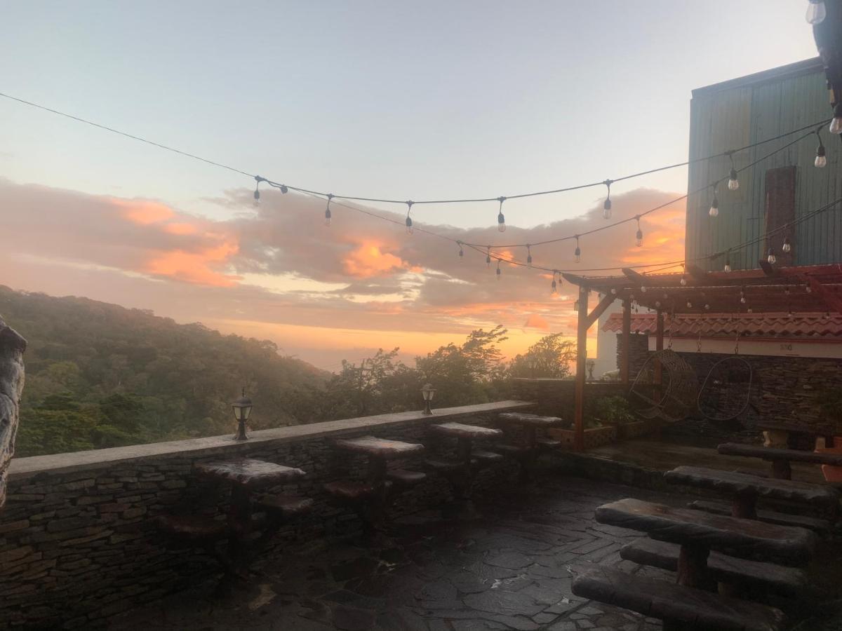 Cabinas Vista Al Golfo Monteverde Ngoại thất bức ảnh